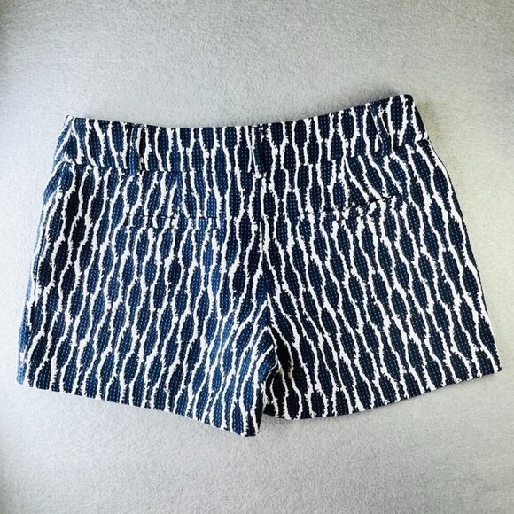 Loft Ann Taylor Riviera Shorts Size 2 Navy, White Textured Stripe 3" Inseam - Picture 7 of 9